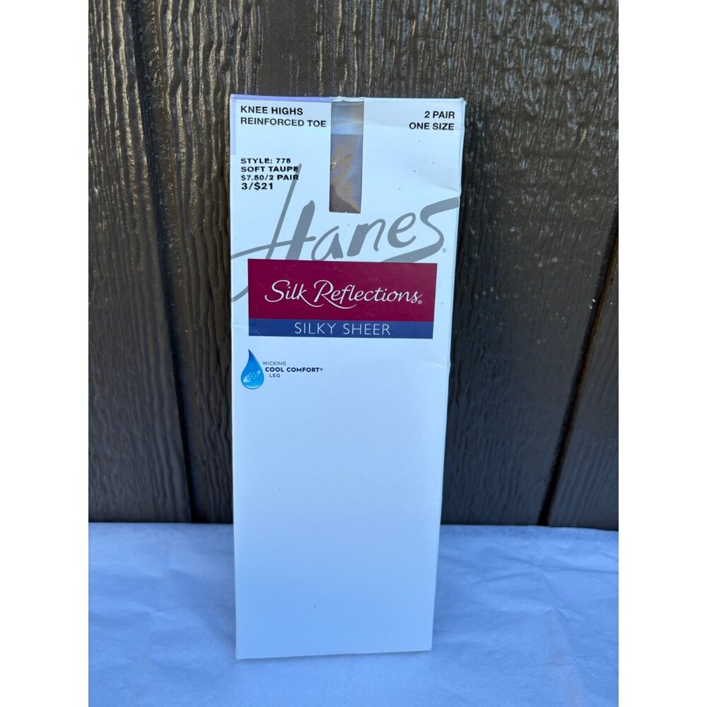 Hanes Silk Reflections Knee Highs Silky Sheer Reinforced Toe 2 Pair Soft Taupe